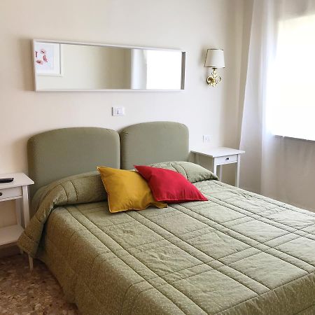 Villa Del Sole Террачина Екстер'єр фото