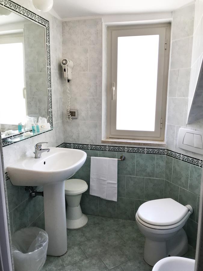 Villa Del Sole Террачина Екстер'єр фото