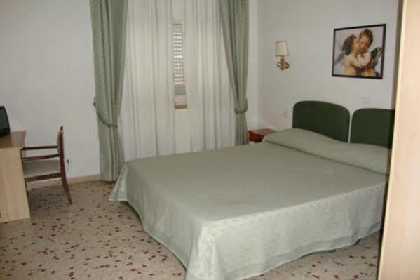 Villa Del Sole Террачина Екстер'єр фото