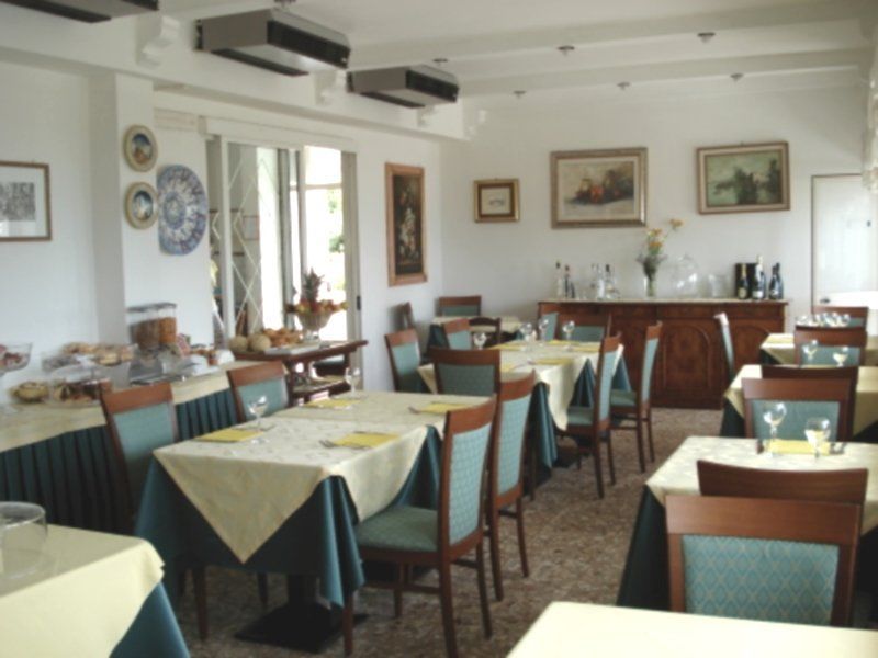 Villa Del Sole Террачина Екстер'єр фото